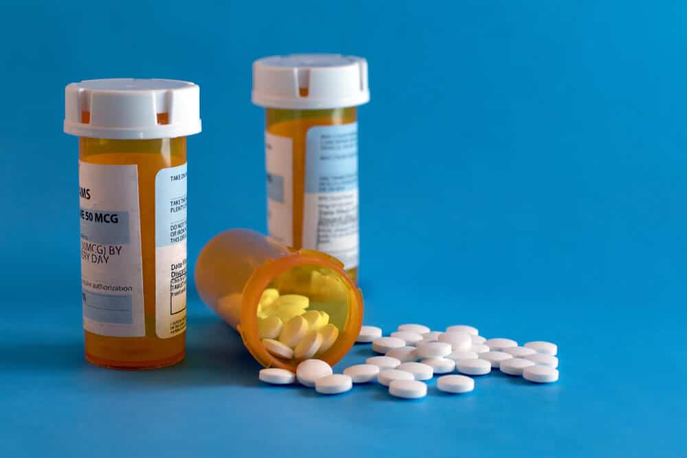 The Difference Between Oxycodone and Percocet: Understanding Key Variations in Pain Medication